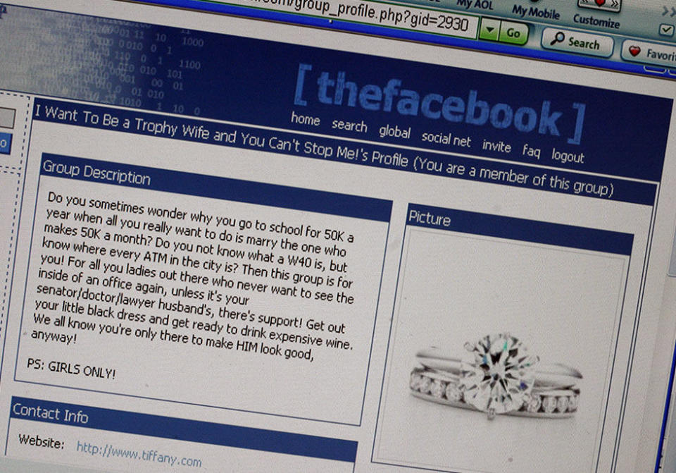 2004: Zuckerberg Launches Thefacebook