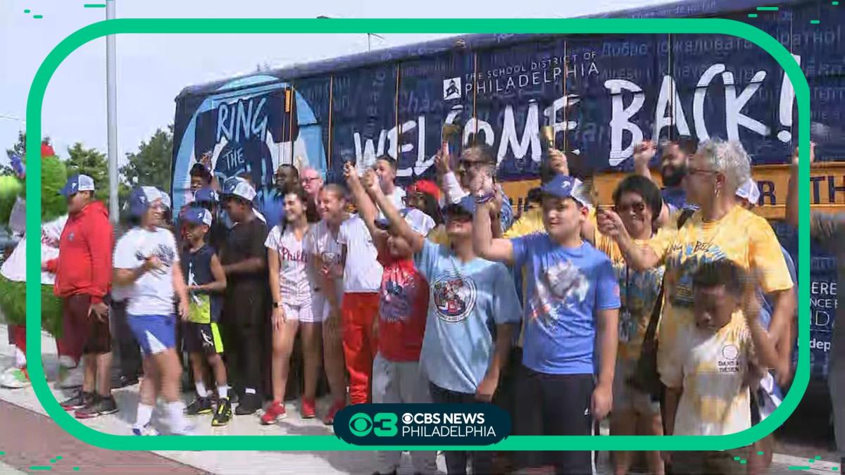 Phillies help 'Ring the Bell' ahead of start of Philly's new school year –  NBC10 Philadelphia