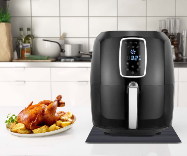 Emerald - 5.2L Digital Air Fryer - Black