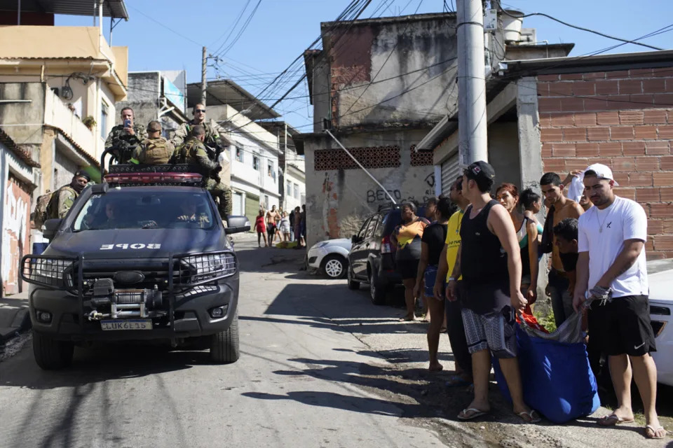 Defensoria Pública diz que há pelo 20 mortos após operação no Rio. Foto: AFP.