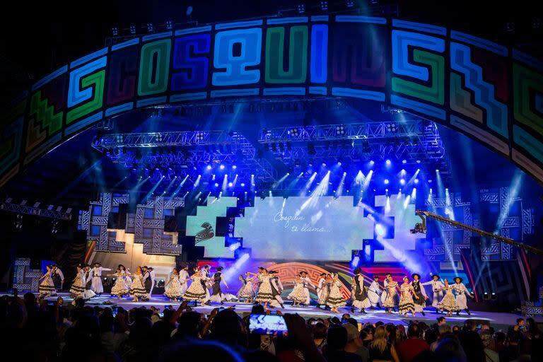 El Festival Nacional de Folklore de Cosquín, un clásico de cada verano realizado en la plaza Próspero Molina