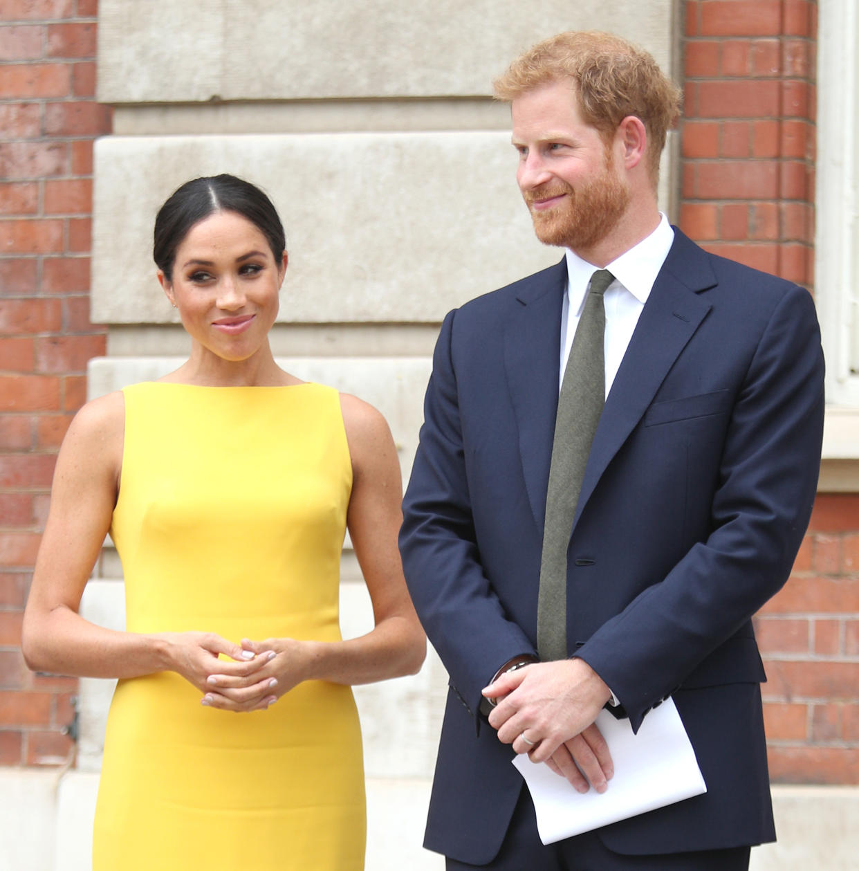 Meghan Markle and Prince Harry have sent out thank-you cards to those who wrote to them on the occasion of their wedding. (Photo: Yui Mok — WPA Pool/Getty Images)