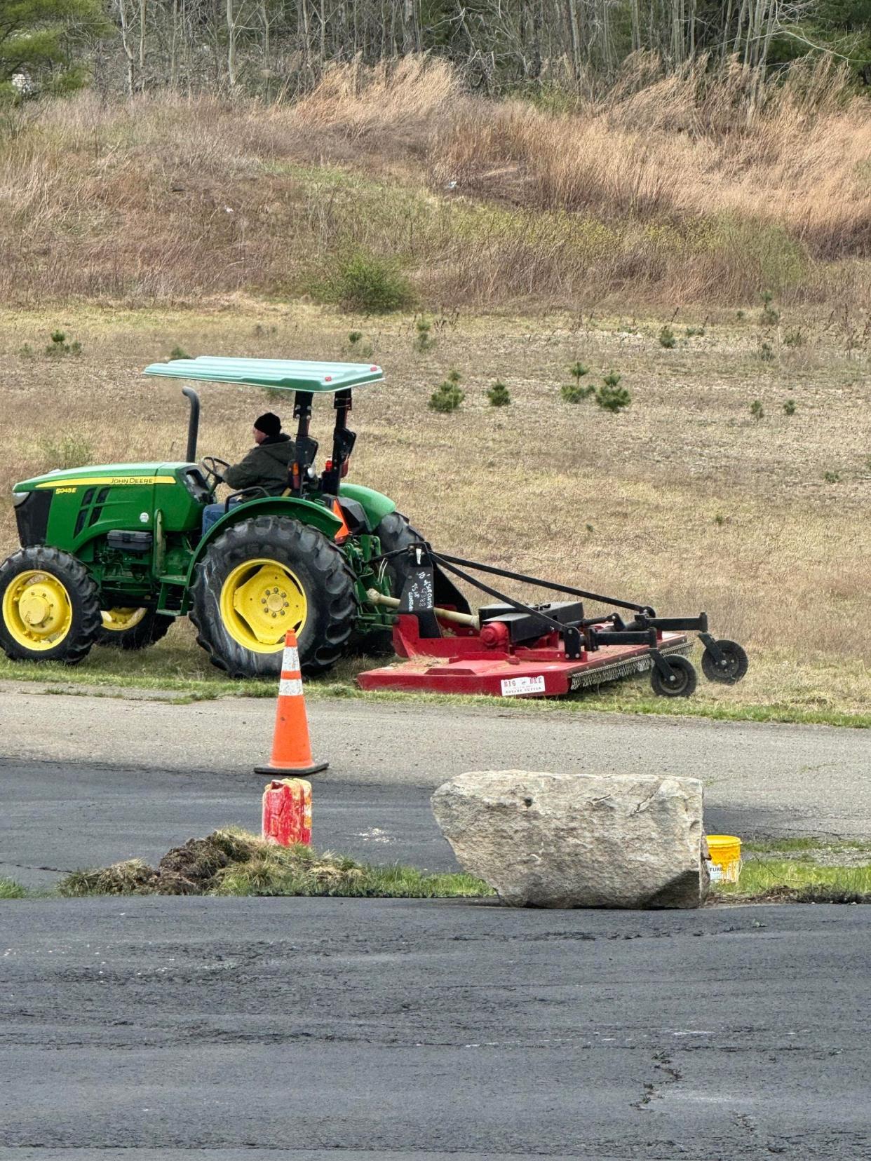 Volunteers within the racing community came together to renovate Skiviews Drag Racing after it's 6-year hiatus, after months of hard work May 11 with be the first race on the new track.