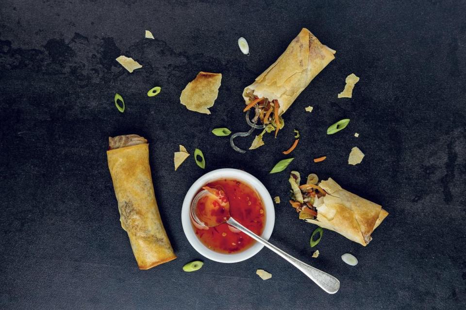 Air Fryer Crispy Vegetable Spring Rolls