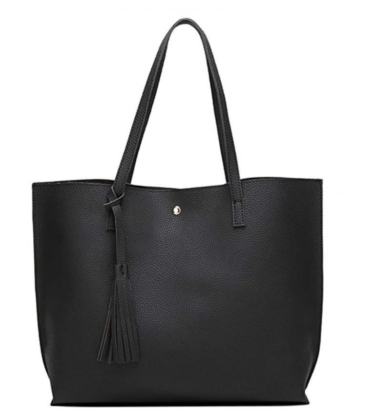 Compradoras de Amazon están enamoradas de este bolso de cuero sintético disponible en más de 50 colores