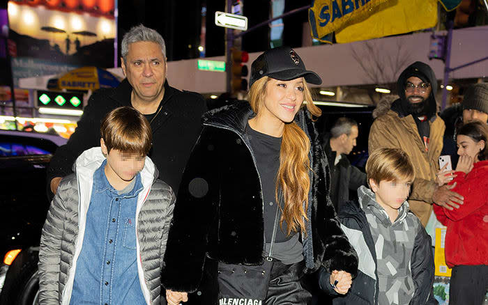 Shakira con sus hijos en Nueva York 