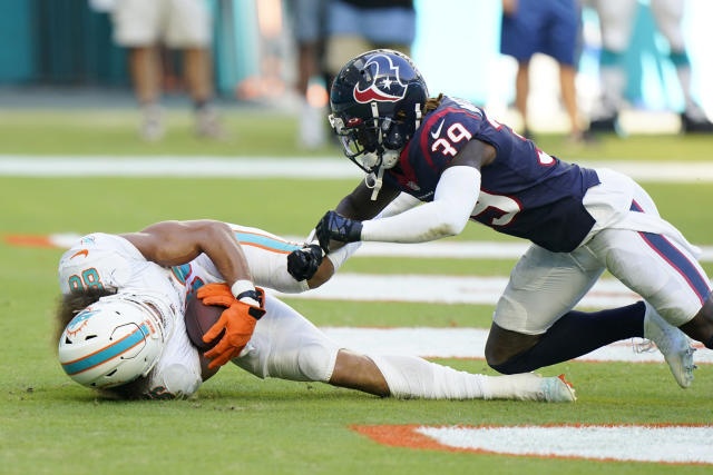 Teams combine for 9 turnovers; Dolphins defeat Texans 17-9