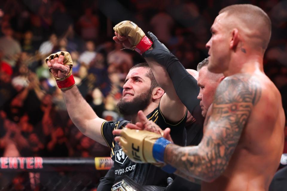 Islam Makhachev (L) is the UFC lightweight champion and the promotion's number one pound-for-pound fighter (Getty Images)