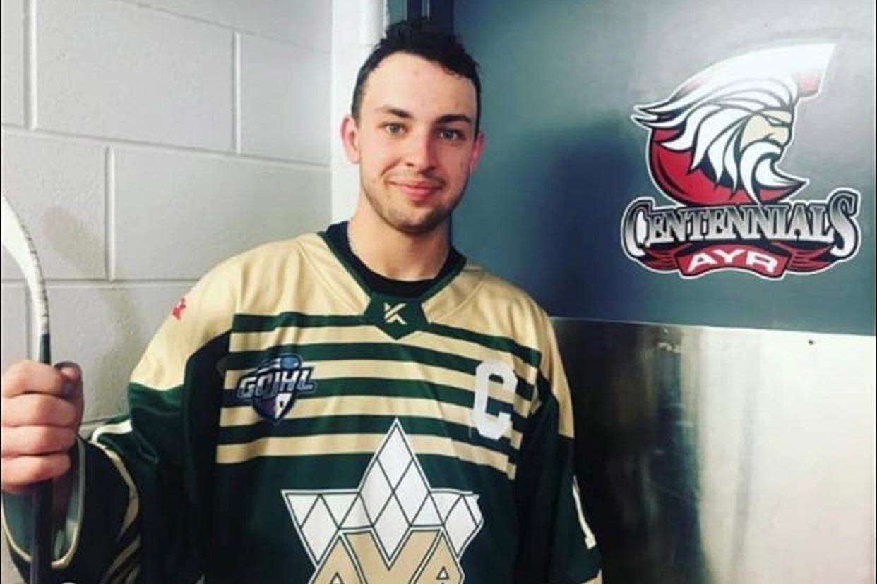 Canadian Hockey Player Dies Mid-Game at 20