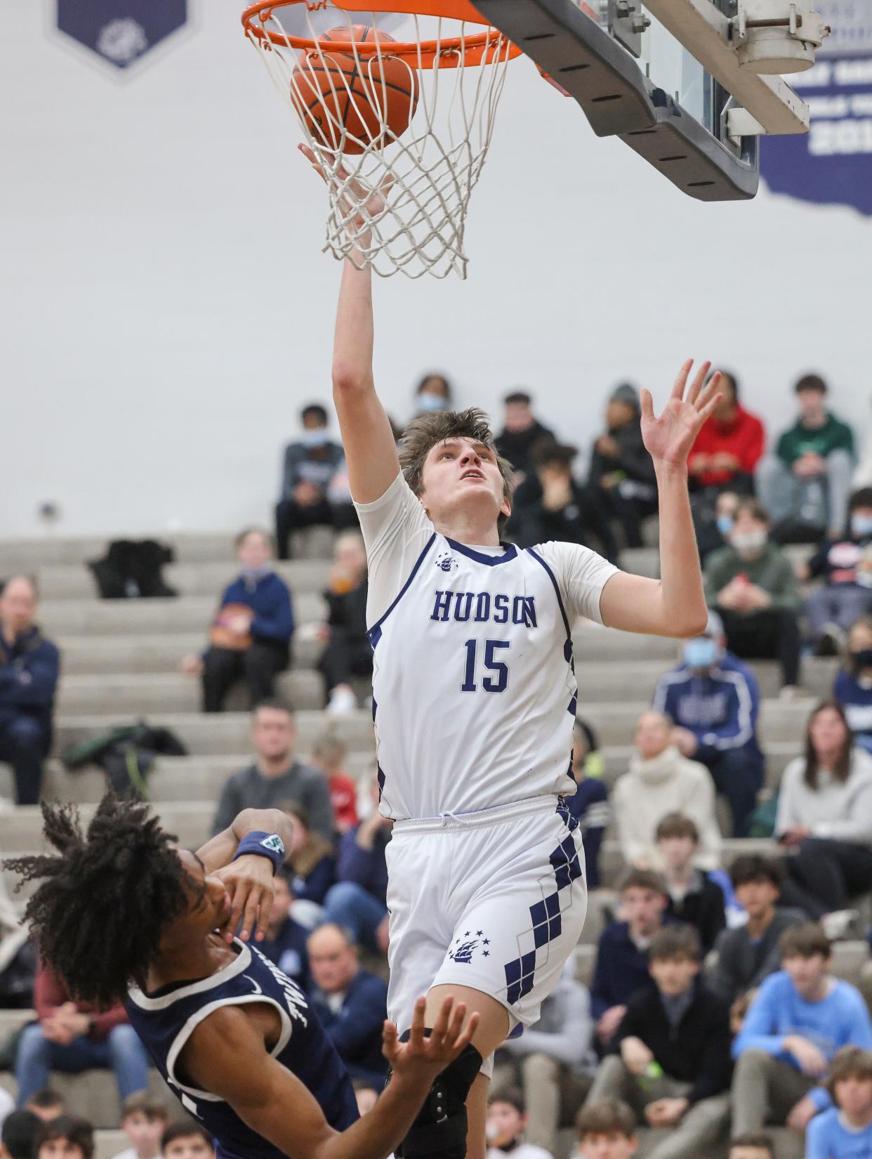 Hudson's Michael Steel puts up a shot during a game against Twinsburg last season