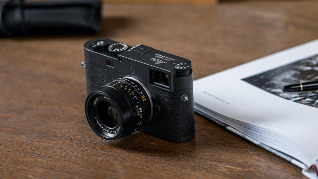 Leica camera has built-in defense against misleading AI, costs $9,125