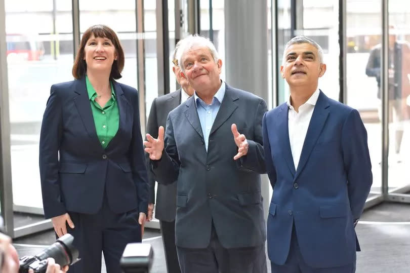 Sadiq Khan (right) with Rachel Reeves (left) in the Francis Crick Institute in London