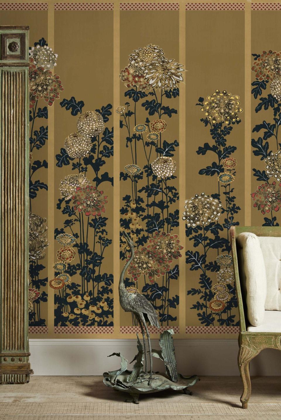 Kiku Wallcovering