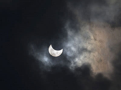 <p>Poor weather could obscure solar eclipse</p>