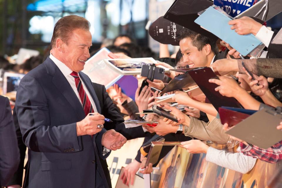 Trotz seiner enormen Popularität ist Arnold Schwarzenegger für seine Fans stets nahbar geblieben. (Bild: 2019 Getty Images/Yuichi Yamazaki)