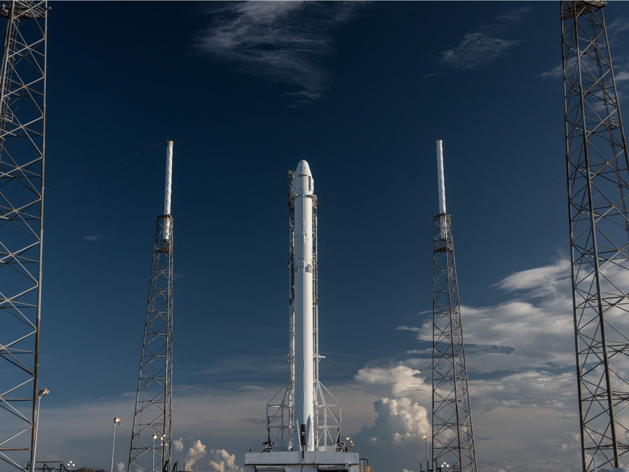 falcon 9 at cape canaveral