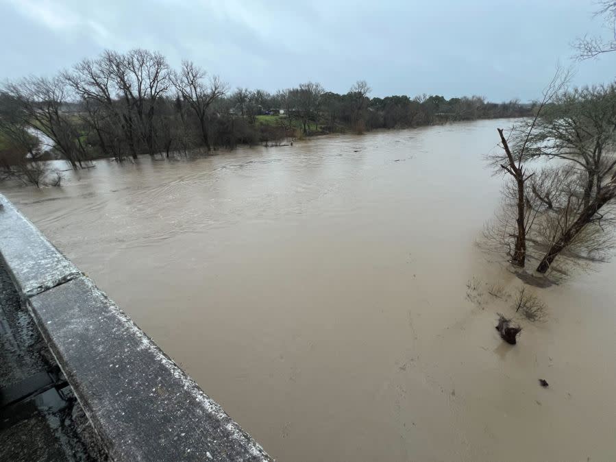 View of the Colorado River from Highway 77 in La Grange after heavy rains moved through Fayette County on Jan. 24, 2023. (KXAN Photo/Todd Bailey)