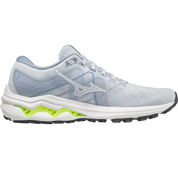 <p><a href="https://go.redirectingat.com?id=74968X1596630&url=https%3A%2F%2Fwww.fleetfeet.com%2Fproducts%2Fwomens-mizuno-wave-inspire-18&sref=https%3A%2F%2Fwww.runnersworld.com%2Fgear%2Fg39011949%2Fbest-presidents-day-sales%2F" rel="nofollow noopener" target="_blank" data-ylk="slk:Shop Now;elm:context_link;itc:0;sec:content-canvas" class="link ">Shop Now</a></p><p>Wave Inspire 18</p><p>$105.00</p><p>fleetfeet.com</p>