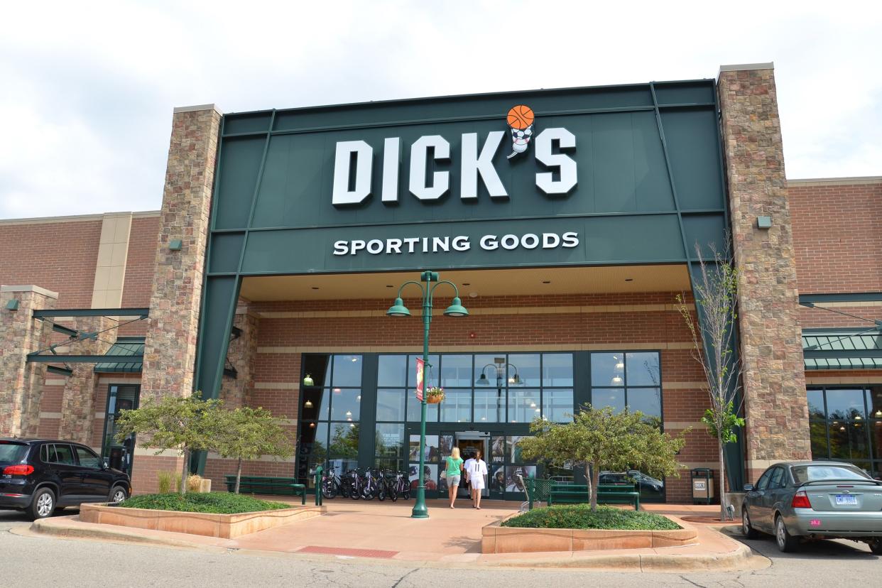 Dick's Sporting Goods