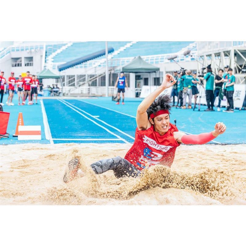 曹佑寧在《全明星運動會》挑戰了多項運動。（圖／翻攝自曹佑寧IG）