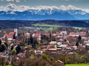 Platz 4: Ein- und Zweifamilienhäuser: Ebersberg (Landkreis): Preis pro Quadratmeter: 5.612 Euro. Eigentumswohnungen: Starnberg (Landkreis): Preis pro Quadratmeter: 4.784 Euro. (Bild-Copyright: Harald Biebel/Shotsho/ddp images)