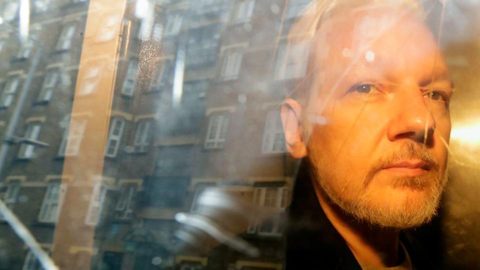 Der inhaftierte Wikileaks-Gründer Julian Assange will heiraten. (Bild: dpa)