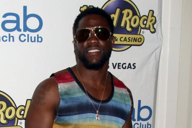 Kevin Hart Kicks Off Rehab Beach Club's Grand Opening Weekend - Las Vegas