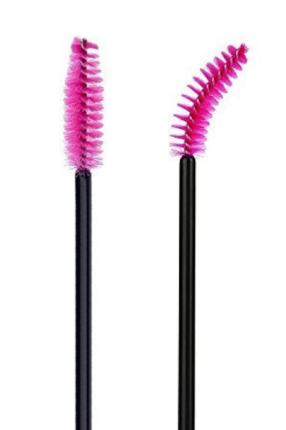 <p>G2Plus Disposable Eyelash Mascara Brushes</p><p>amazon.com</p><p>$4.19</p><p><a href="https://www.amazon.com/dp/B00NXKRGLU?tag=syn-yahoo-20&ascsubtag=%5Bartid%7C10049.a.40310%5Bsrc%7Cyahoo-us" rel="nofollow noopener" target="_blank" data-ylk="slk:Shop Now;elm:context_link;itc:0;sec:content-canvas" class="link ">Shop Now</a></p><span class="copyright">amazon.com</span>