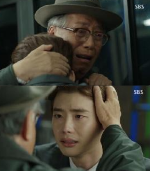 <strong>邊希峰曾在韓劇《皮諾丘》中飾演李鍾碩養父。（圖／翻攝自SBS）</strong>