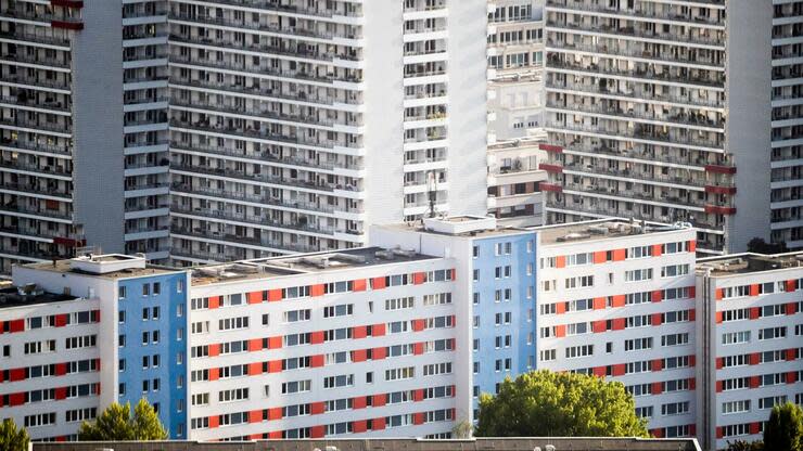 Gut jeder fünfte Vermieter erhöht die Miete nur, wenn neue Leute in die Wohnung einziehen. Foto: dpa