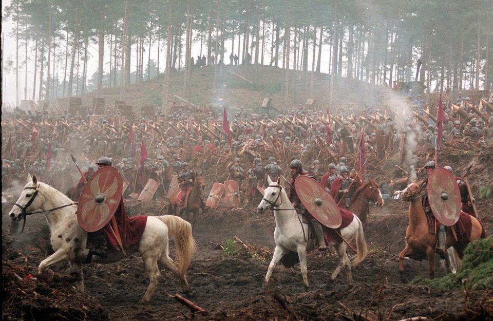 warriors on horses in movie gladiator, b