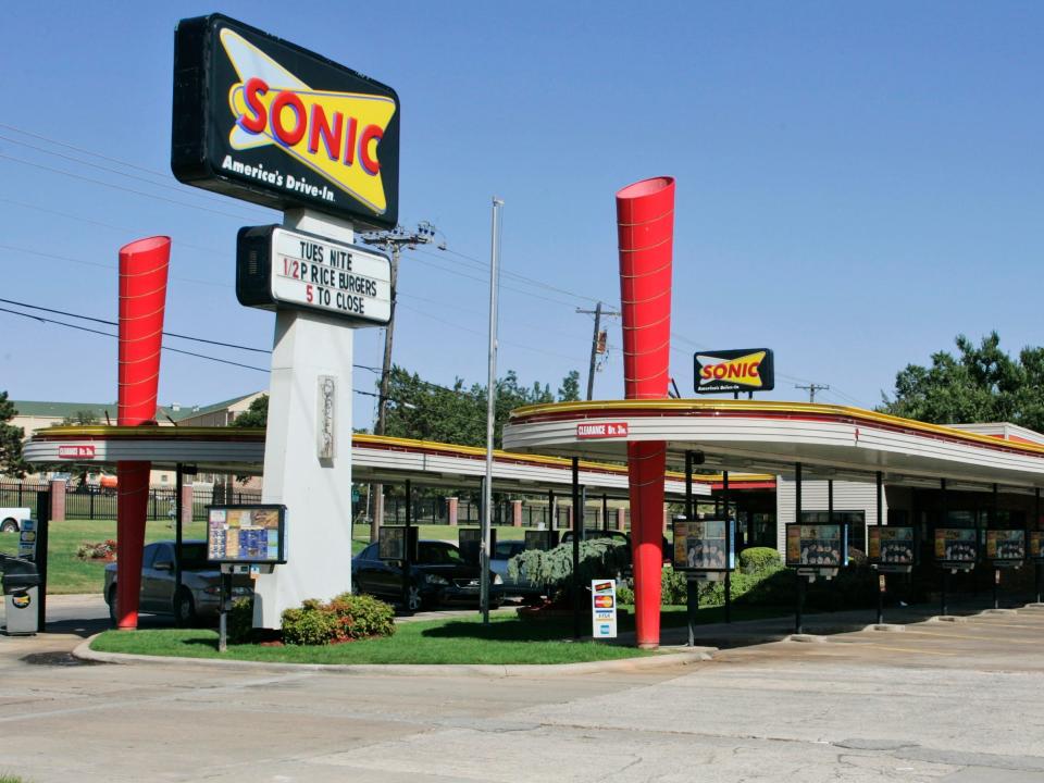 sonic drive in