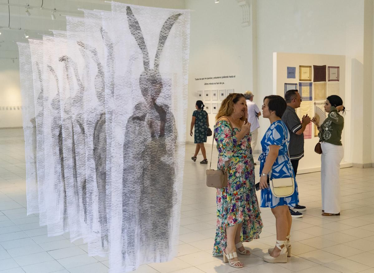 Young art exhibition in Havana addresses social issues