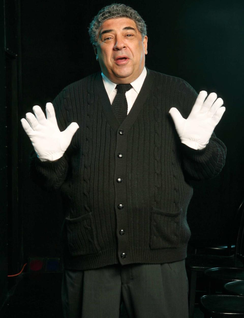 <p>Just over the bridge from New Jersey, where Vincent Pastore found fame as a star on <em>The Sopranos</em>, the actor played Amos Hart in <em>Chicago</em>, joining the cast alongside his costar Aida Turturro in 2007. </p>