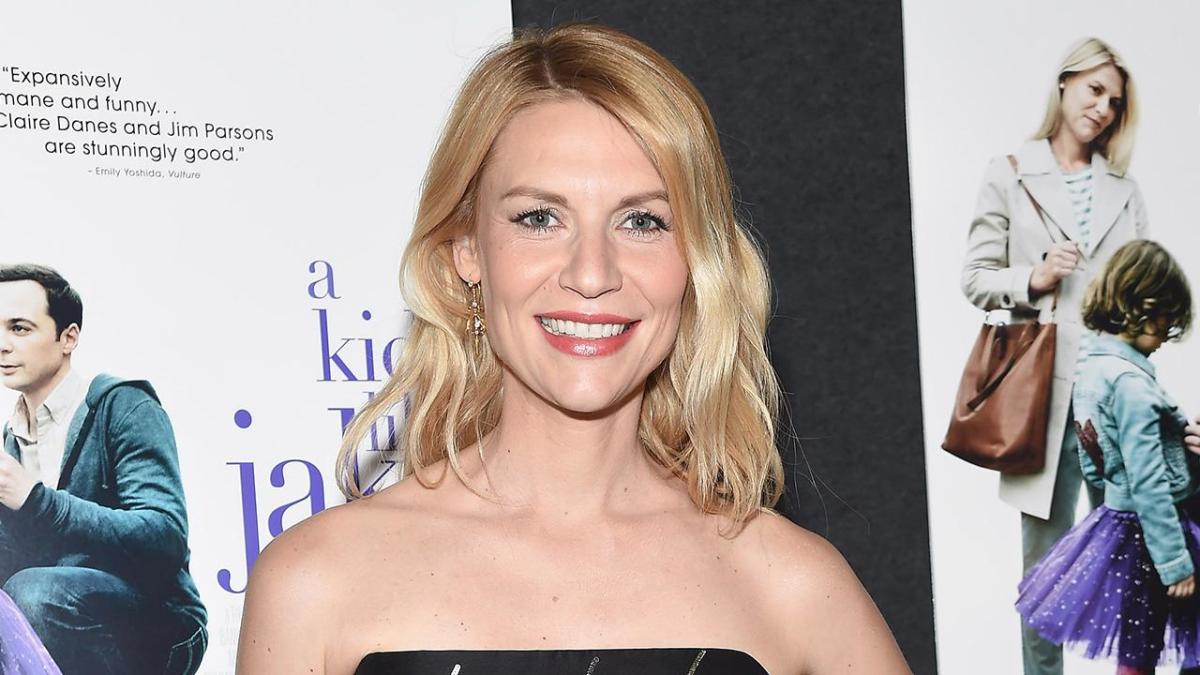 Claire Danes Gravitates Toward 'Unconventional Mom' Roles – SheKnows