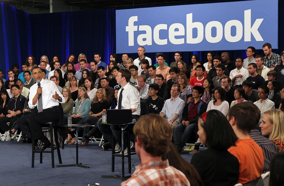 Obama Holds Facebook Town Hall On The Economy