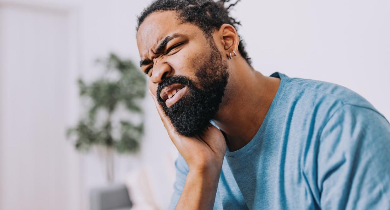 Hay fever tooth pain. (Getty Images)