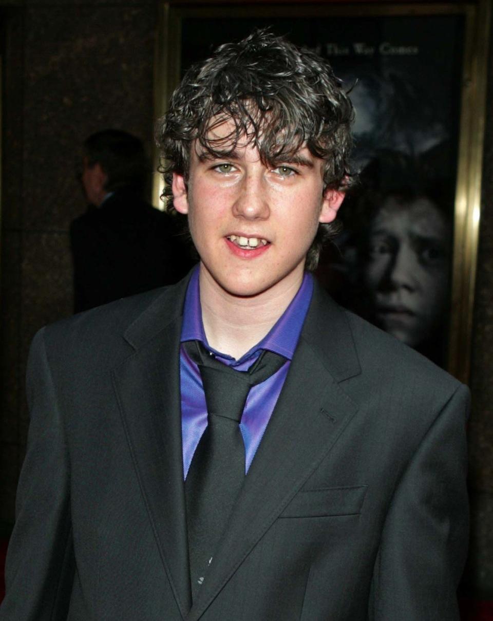 Our of all the kids from the original Harry Potter cast, we have to say Matthew Lewis was the one who changed his looks the most.