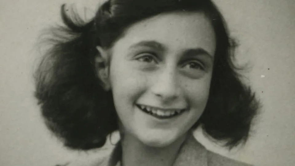 asomadetodosafetos.com - Suspeito de revelar esconderijo de Anne Frank é identificado 77 anos depois
