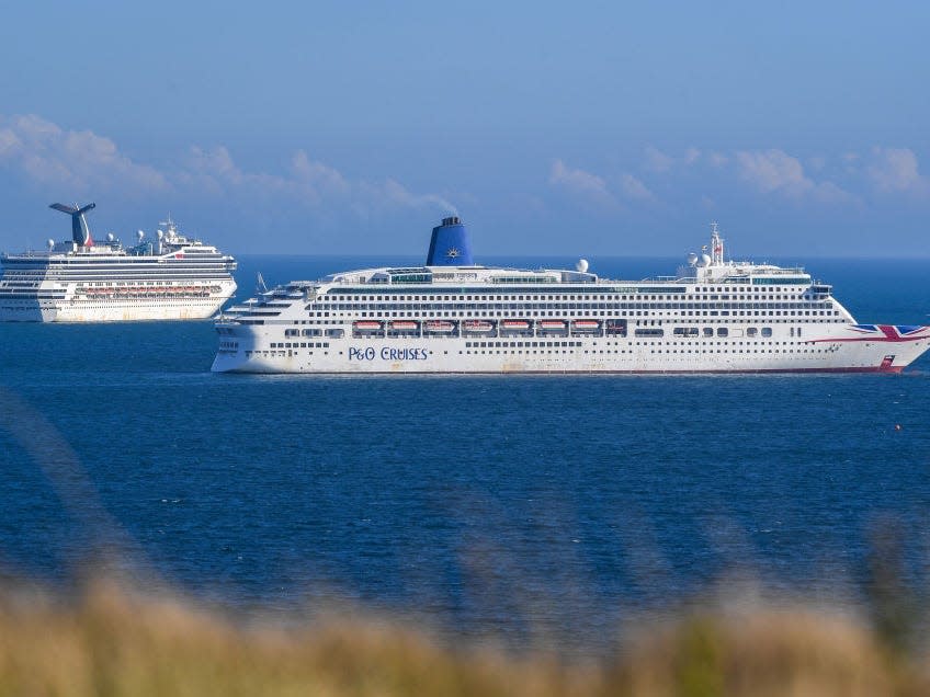 Carnival cruise ship