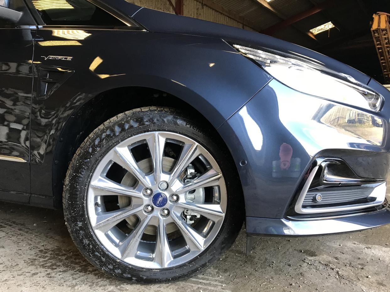 Large alloy wheels come as part of the Vignale trim