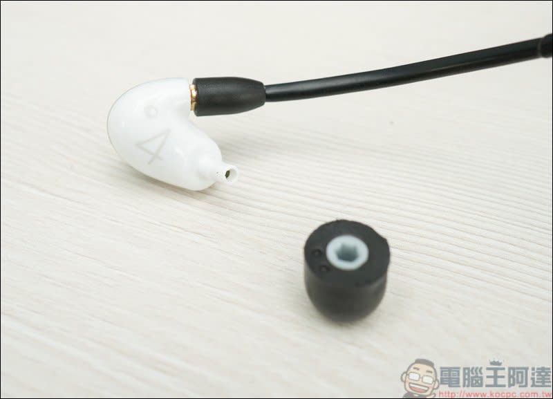 Shure AONIC 50無線降噪頭戴式耳機開箱