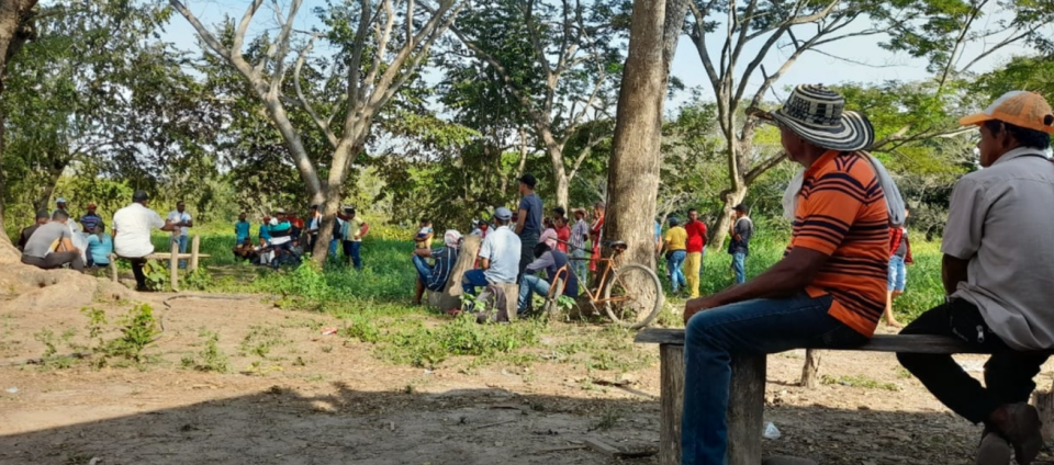 Defensores de derechos humanos en la zona norte de Colombia reunidos tras el asesinato de José Luis Quiñonez.