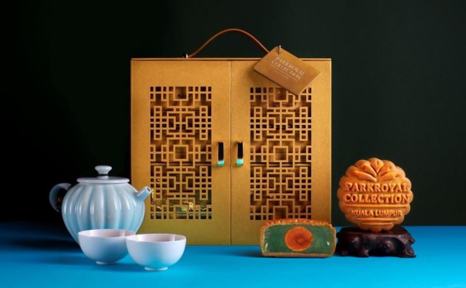 Mooncake packages from Parkroyal Collection Kuala Lumpur are themed 'Gilded in Gold'.— Picture courtesy of Parkroyal Collection Kuala Lumpur