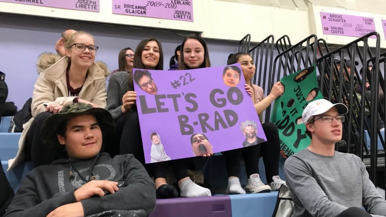 Basketball game celebrates Hay River educator's life, supports advocacy work