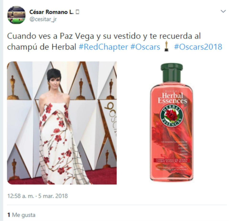 <p>También llamó la atención el vestido de Paz Vega. (Foto: Twitter / <a rel="nofollow noopener" href="http://twitter.com/cesitar_jr" target="_blank" data-ylk="slk:@cesitar_jr;elm:context_link;itc:0;sec:content-canvas" class="link ">@cesitar_jr</a>). </p>