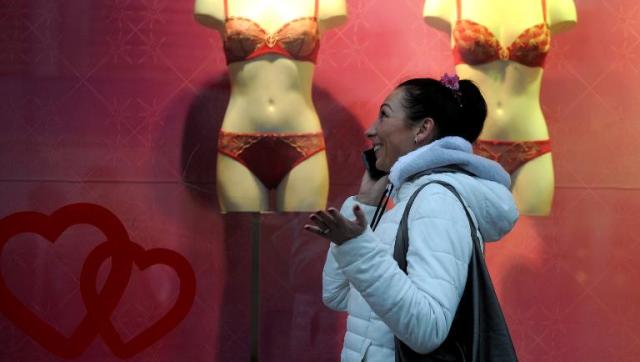 Man walks into store in underwear and mask to protest ban on sale