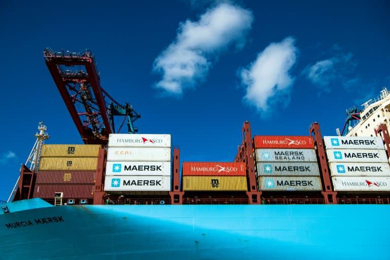 Die dänische Reederei Maersk hat vor dem Hintergrund der Huthi-Angriffe im Roten Meer und damit verbundener alternativer Frachtrouten einen Gewinnrückgang im ersten Quartal des Jahres gemeldet. (Jonathan NACKSTRAND)