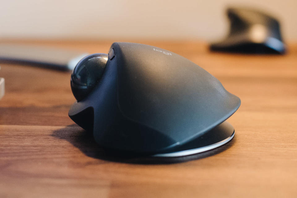 Trackball