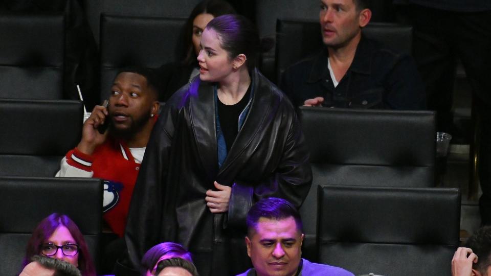 LOS ANGELES, CALIFORNIA - OCTOBER 30: Selena Gomez attends a basketball game between the Los Angeles Lakers and the Orlando Magic at Crypto.com Arena on October 30, 2023 in Los Angeles, California. NOTE TO USER: User expressly acknowledges and agrees that, by downloading and or using this photograph, User is consenting to the terms and conditions of the Getty Images License Agreement.  (Photo by Allen Berezovsky/Getty Images)